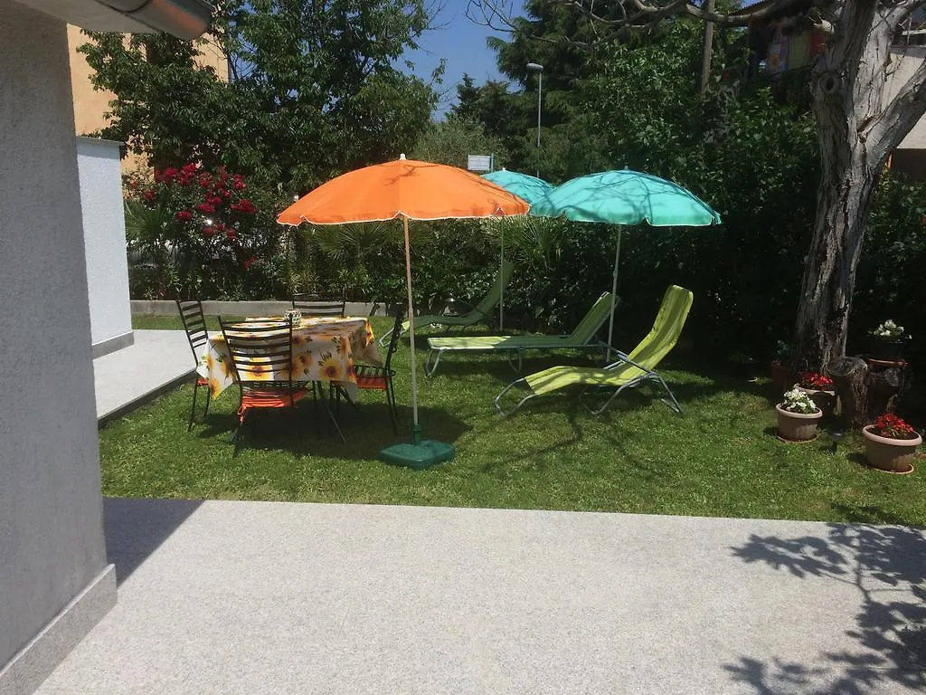 Apartments Bruni Rovigno 0*,  Croazia